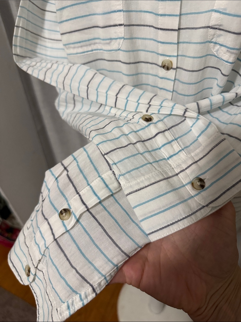 Toad & Co Organic Cotton Button Up-XL-Slightly Sheer-White/Blue-Lightweight-EUC - Picture 6 of 16